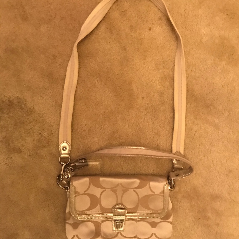 Coach purse MAKE A BUNDLE OFFER 4 MOR $